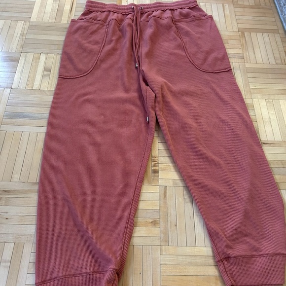 Free People Set - Picture 3 of 4